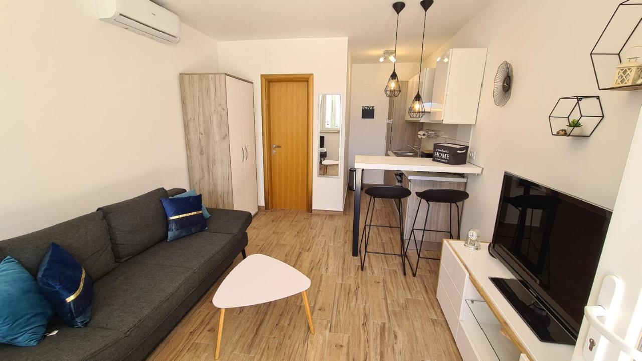 Studio Apartman Kiara ボル エクステリア 写真